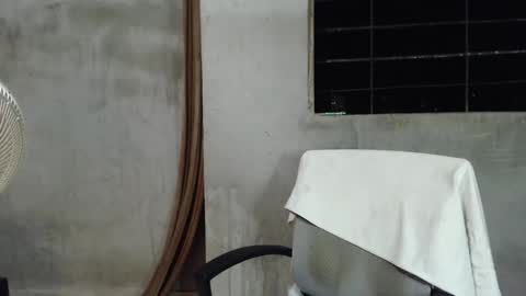 Mcgregor online show from March 1, 2025, 5:52 am