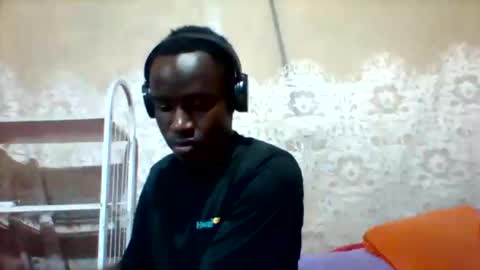 mclntz_bbc online show from February 9, 2025, 10:54 pm