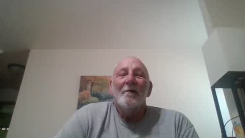 Snapshot of mdane99 chatting on October 12, 2025, 2:49 pm mdane99 online show from October 12, 2025, 2:49 pm