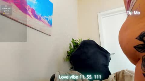 Melissa online show from April 21, 2026, 2:51 am