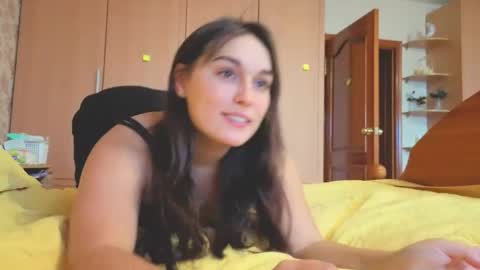 Melissa online show from November 11, 2025, 9:42 am