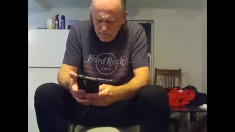 meaderd740870 online show from February 2, 2026, 4:55 am