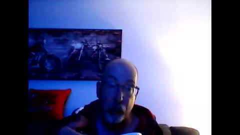 me at home online show from June 2, 2026, 9:33 am
