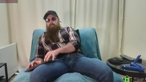 Meaty Roll online show from January 10, 2025, 2:46 am