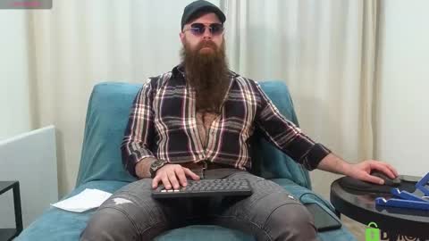 Meaty Roll online show from February 21, 2025, 9:13 am