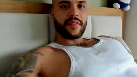Snapshot of medellindrak chatting on July 2, 2026, 7:42 pm filippoae online show from July 2, 2026, 7:42 pm