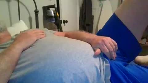 Snapshot of medic243 chatting on April 27, 2026, 3:26 am Medicineman online show from April 27, 2026, 3:26 am