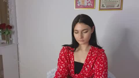 Dina online show from March 2, 2025, 2:10 pm