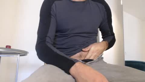 Meditmtc online show from January 15, 2025, 9:45 am