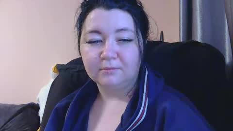 Oltereodora-lima online show from November 28, 2025, 7:00 am