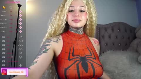 Johana  online show from December 17, 2024, 12:00 pm