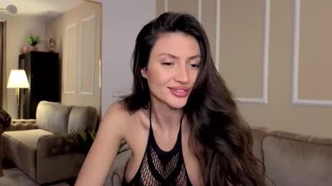 MedussaEyes online show from October 10, 2025, 7:57 pm