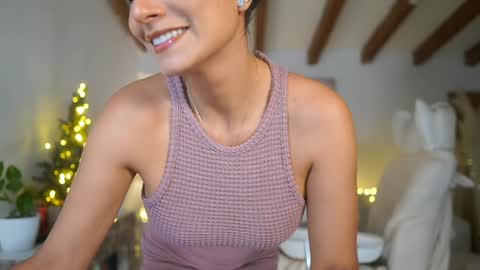 Andrea  online show from December 20, 2024, 5:18 pm