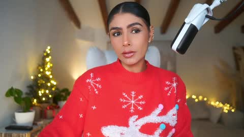 Andrea  online show from December 24, 2024, 3:26 pm