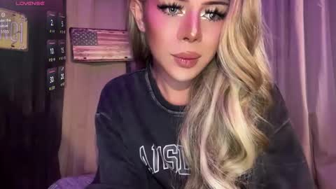 GODDESS OF ALL GODDESSES online show from February 24, 2026, 8:51 pm