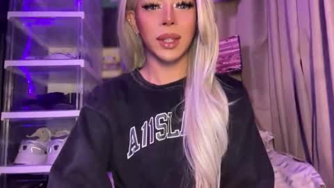 GODDESS OF ALL GODDESSES online show from April 29, 2026, 11:22 pm