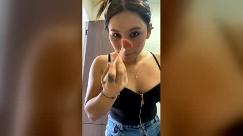 Snapshot of megaan0 chatting on June 10, 2026, 2:16 pm sofi online show from June 10, 2026, 2:16 pm