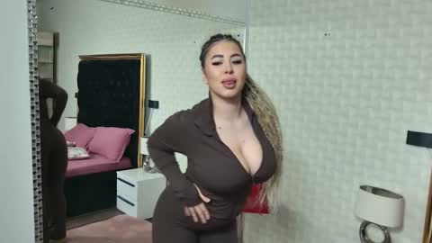 MegaBoobsDee online show from November 29, 2025, 5:54 am