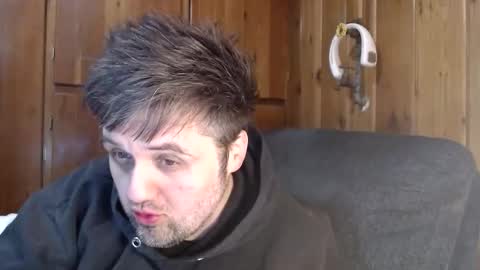 Megachub online show from April 25, 2026, 6:38 pm