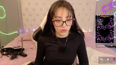 Megan  online show from March 4, 2026, 4:40 am