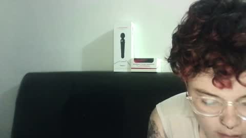 Megan and sophi online show from February 18, 2025, 8:05 am