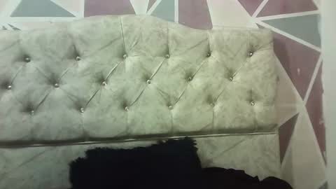 Megan and sophi online show from March 4, 2025, 6:26 am