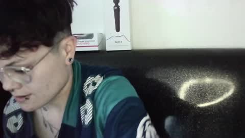 Megan and sophi online show from March 10, 2025, 6:01 pm