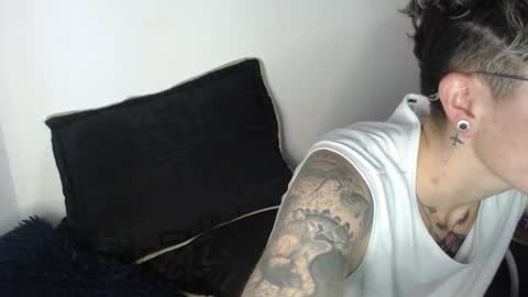 Megan and sophi online show from September 13, 2025, 10:31 pm