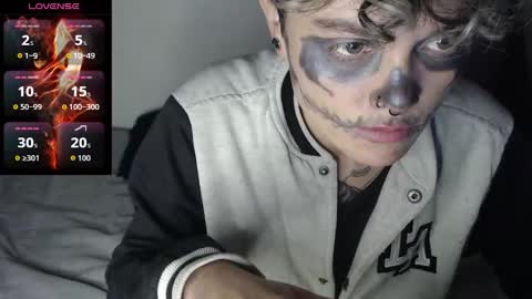 Megan and sophi online show from October 21, 2025, 11:27 pm