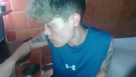 Megan and sophi online show from April 19, 2026, 6:43 pm