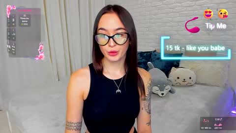 Snapshot of megan_cuddly chatting on November 18, 2025, 1:26 pm Megan Cuddly online show from November 18, 2025, 1:26 pm