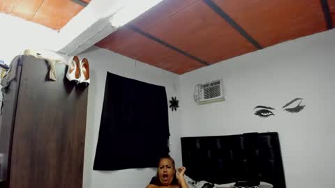 Snapshot of megan_greyxx chatting on July 9, 2026, 11:47 am megan_greyxx online show from July 9, 2026, 11:47 am