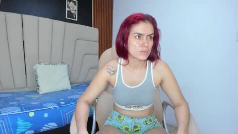 Megan online show from November 30, 2025, 3:10 am