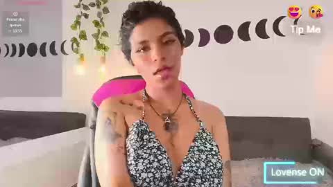 Snapshot of megan_hottts chatting on January 6, 2026, 2:10 pm megan_hottts online show from January 6, 2026, 2:10 pm