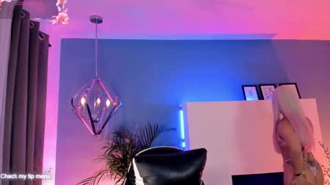    online show from September 26, 2025, 2:37 am