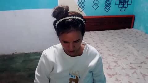 Snapshot of megan_little_ chatting on January 21, 2025, 2:54 am amanda online show from January 21, 2025, 2:54 am