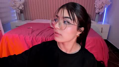     online show from February 7, 2025, 6:56 pm