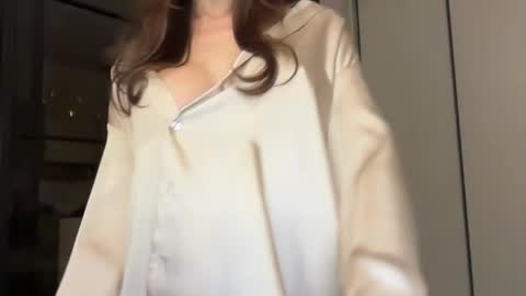 Snapshot of megan_myersss chatting on June 24, 2026, 8:52 pm Megan inst meg myersss online show from June 24, 2026, 8:52 pm