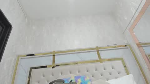 Snapshot of megan_rous2 chatting on October 6, 2025, 3:04 am megan online show from October 6, 2025, 3:04 am