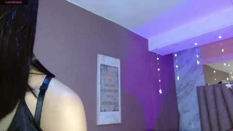 Snapshot of megan_saint chatting on May 24, 2026, 2:44 pm megan_saint online show from May 24, 2026, 2:44 pm