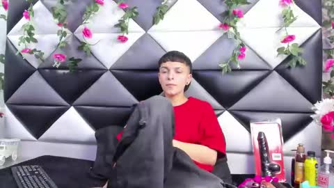 megan_thompsonn_ online show from September 26, 2025, 3:10 am