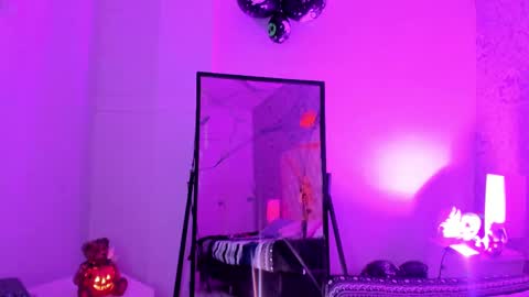 megan_tower online show from October 27, 2025, 9:19 pm