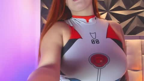 Snapshot of megan_whitee__ chatting on May 9, 2026, 2:06 am Im Megan Please do not demand a show without first tiping Thank you online show from May 9, 2026, 2:06 am