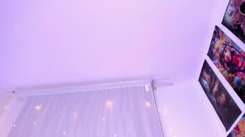 Megan  online show from November 8, 2025, 5:18 am