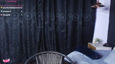 M E G A N   online show from December 4, 2024, 10:51 pm