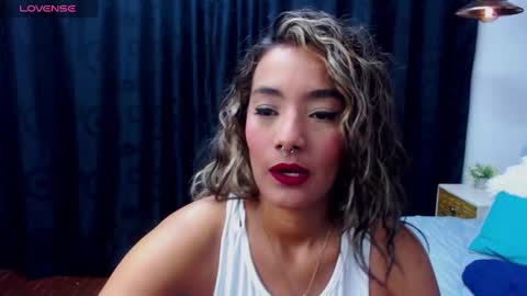 M E G A N   online show from December 5, 2024, 8:33 pm