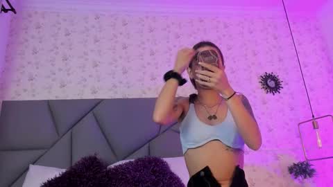 meganandtayler online show from November 15, 2025, 12:13 pm