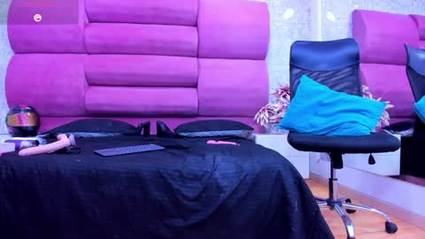 MeganFOXXI  online show from February 1, 2025, 12:07 am