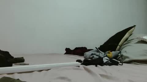 meganharry online show from April 18, 2026, 1:53 am