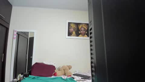 Snapshot of meganhotxx2 chatting on June 6, 2026, 2:27 am megan online show from June 6, 2026, 2:27 am